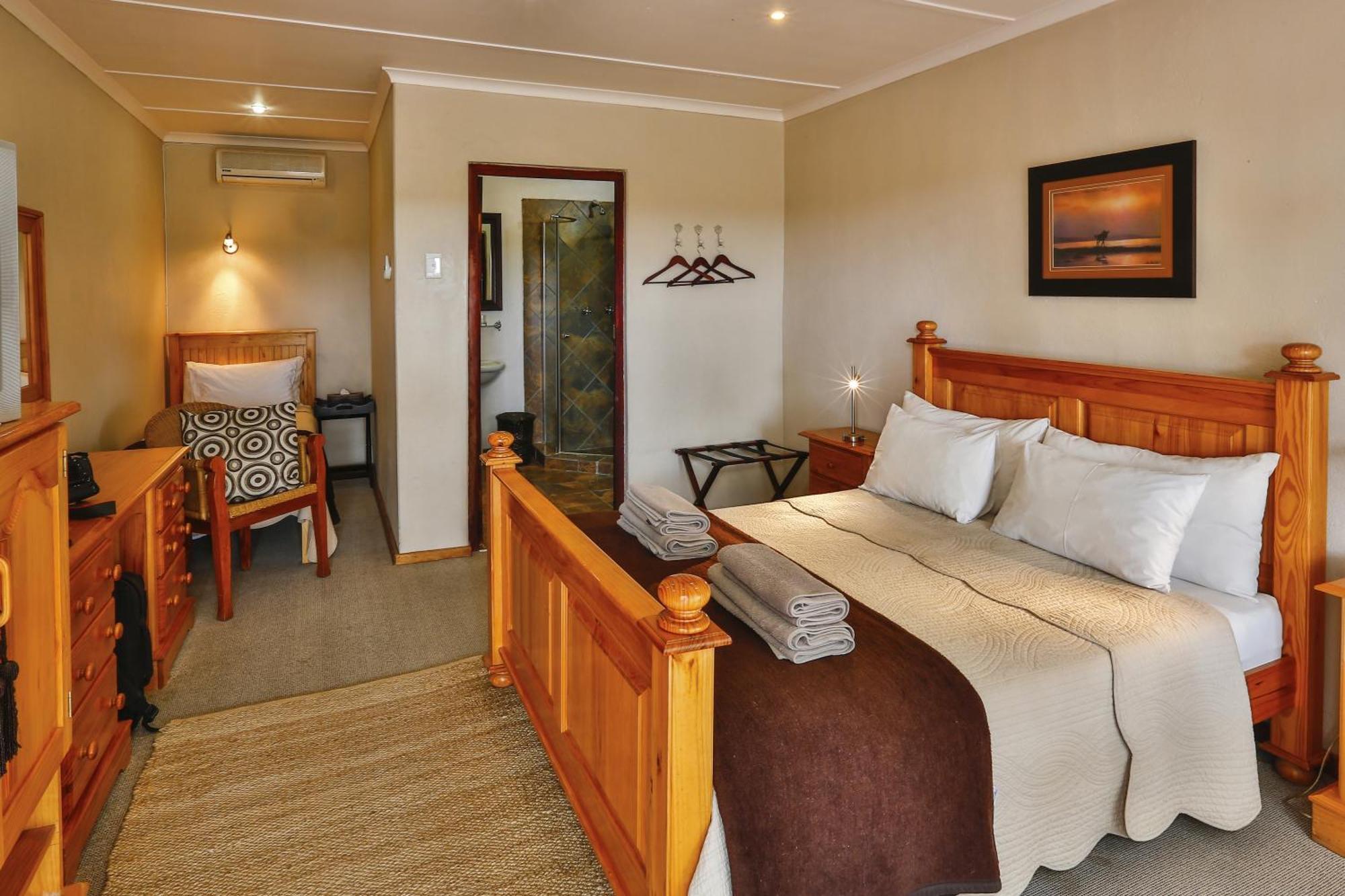 Olive Grove Guest Farm Villa Beaufort West Bilik gambar